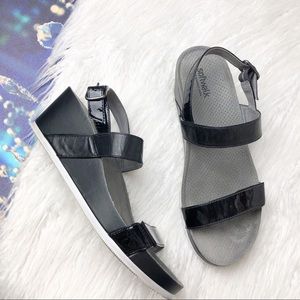 Softwalk black sandal 11 Narrow